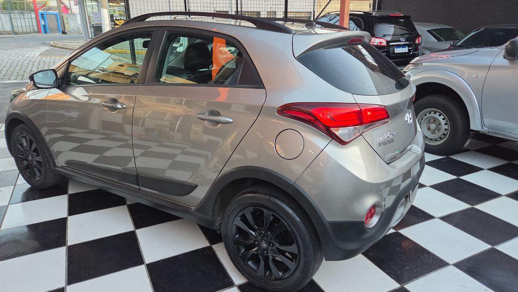 HYUNDAI HB 20 Hatch X - Foto