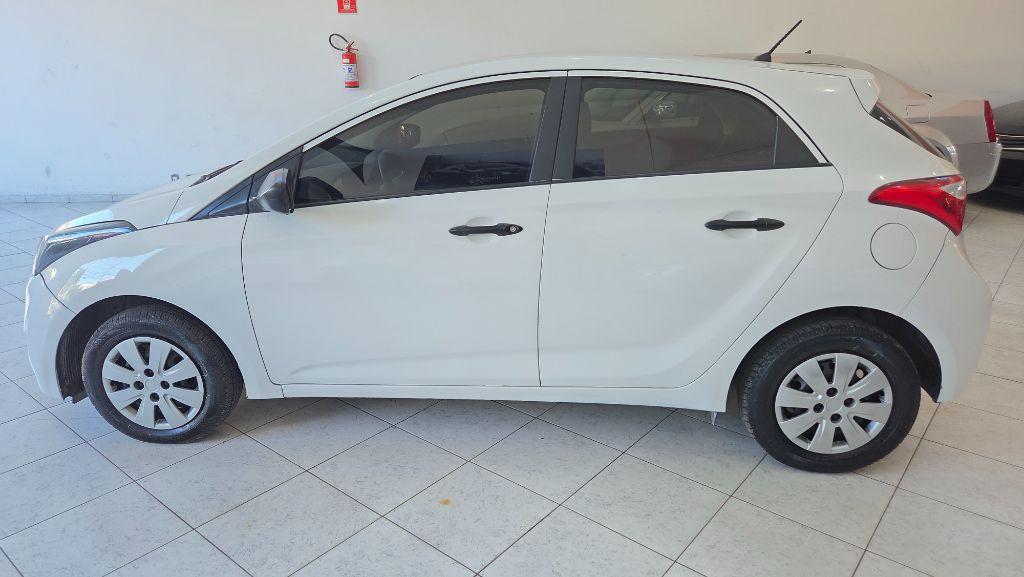 HYUNDAI HB 20 Hatch - Foto