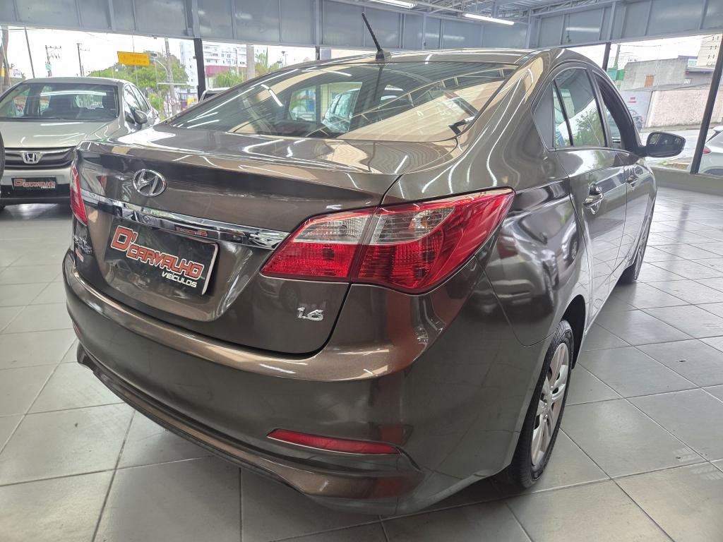 HYUNDAI HB 20 Sedan - Foto