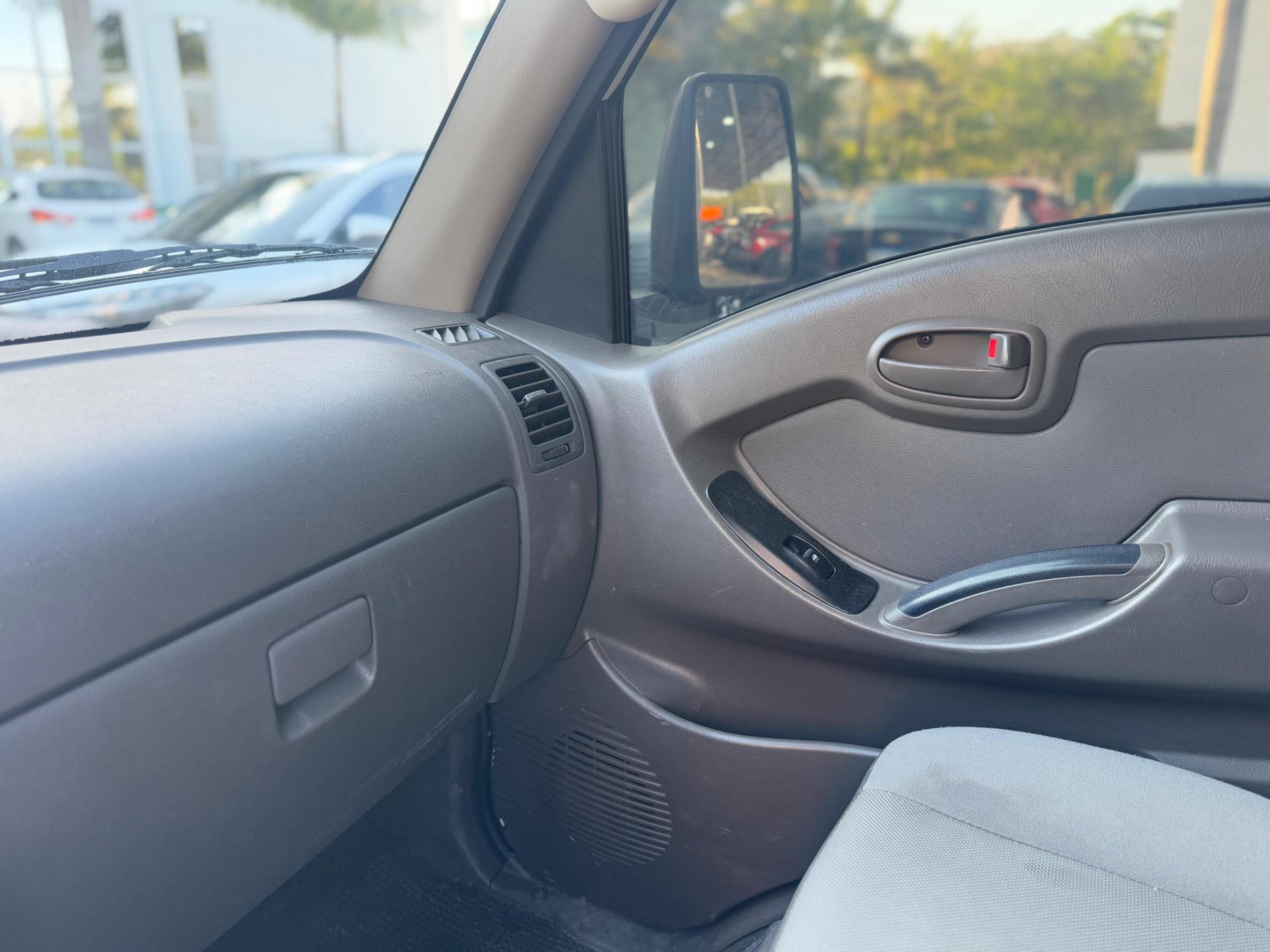 HYUNDAI HR - Miniatura