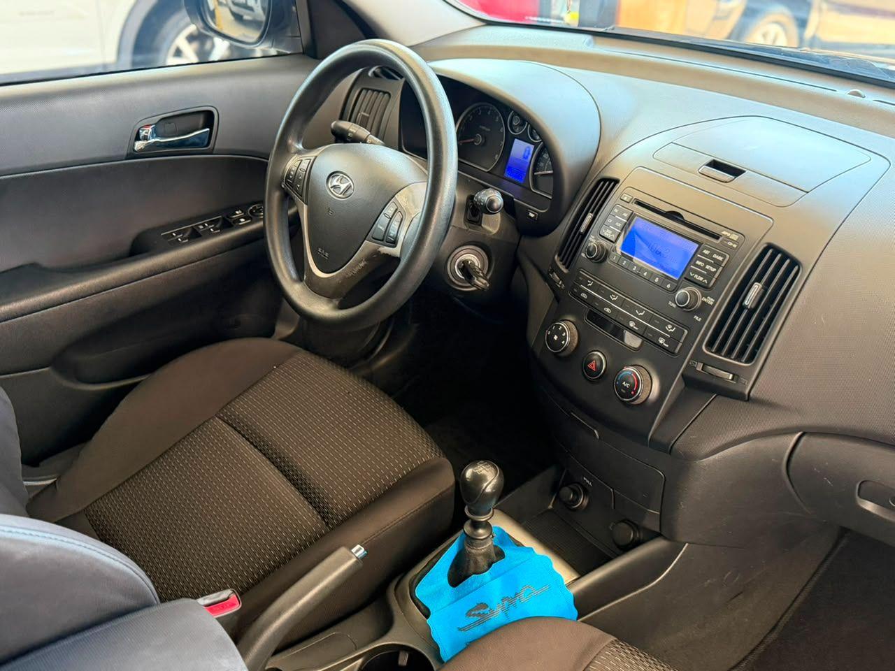 HYUNDAI I30 - Foto