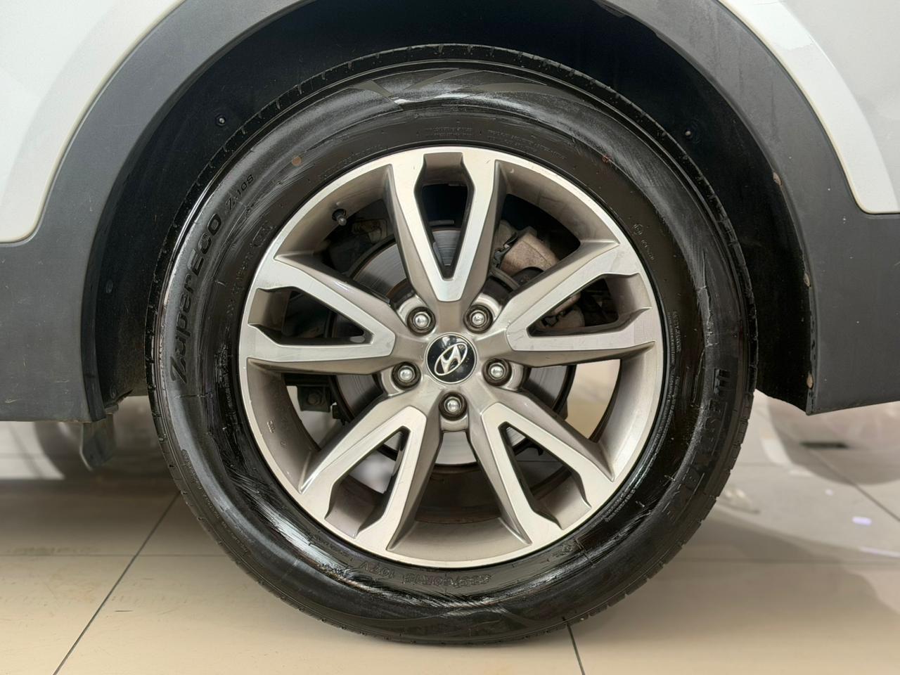 HYUNDAI Santa Fé - Foto