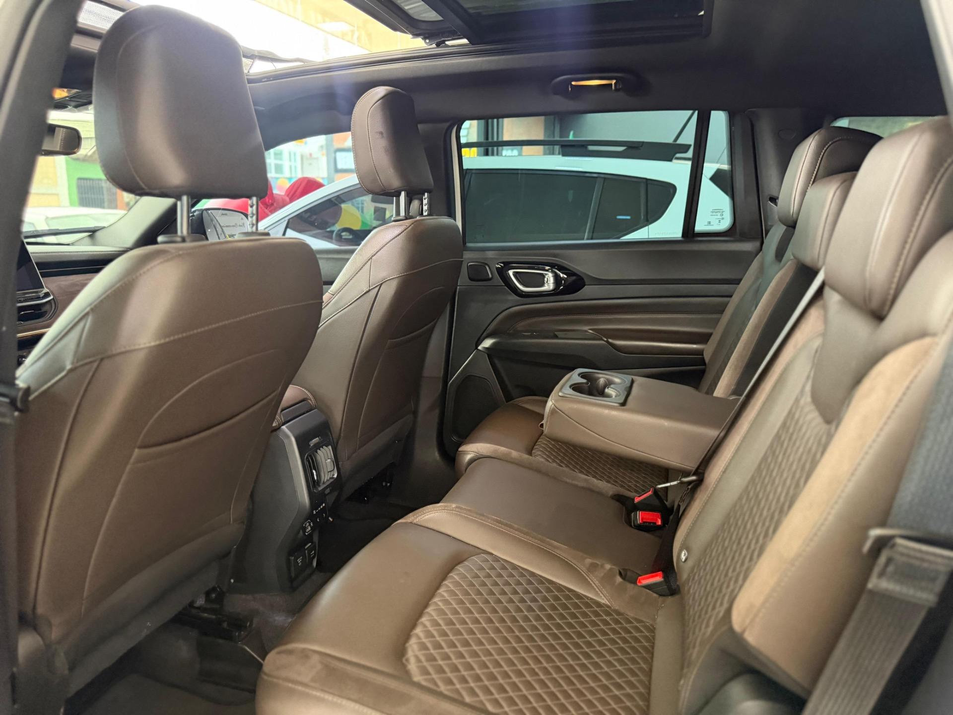 JEEP Commander - Foto