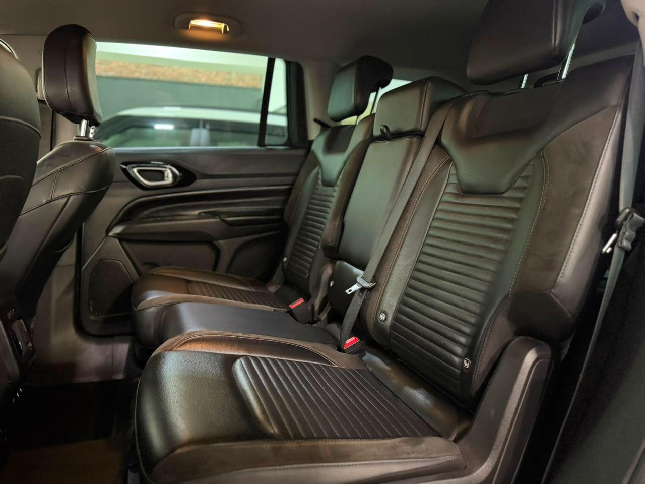 JEEP Commander - Foto