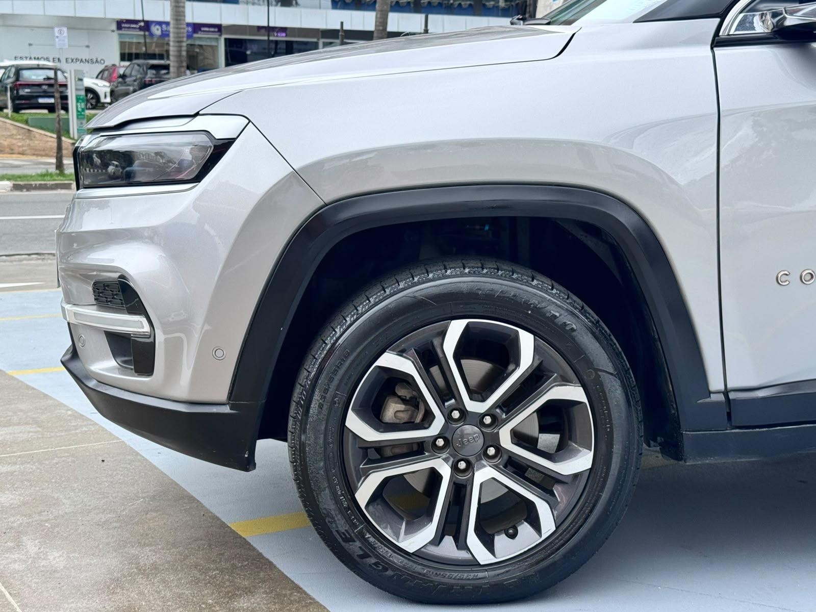 JEEP Commander - Foto