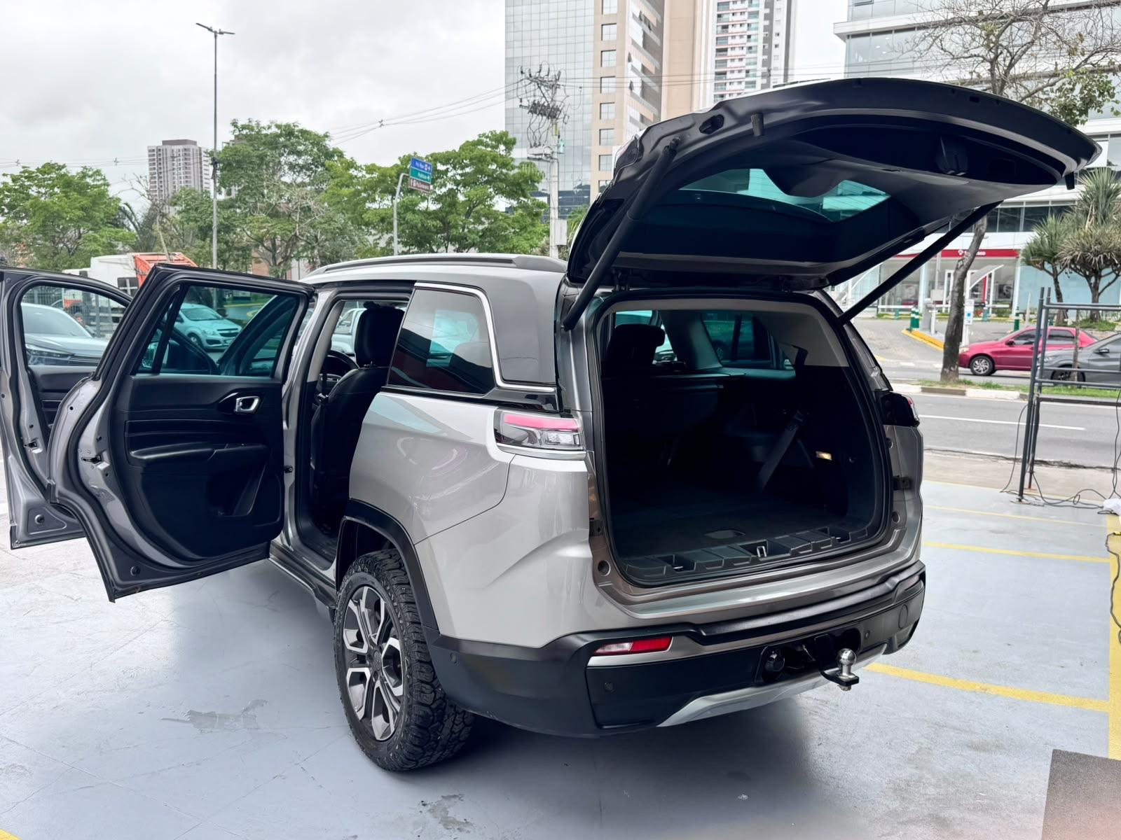 JEEP Commander - Foto