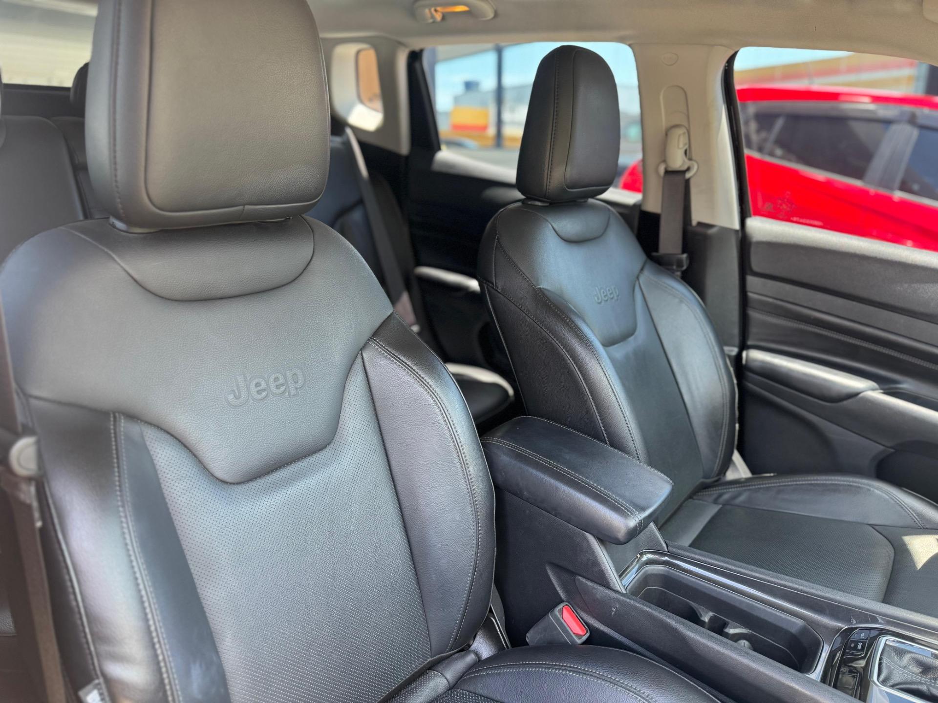 JEEP Compass - Miniatura