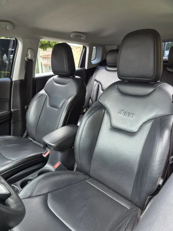 JEEP Compass - Foto