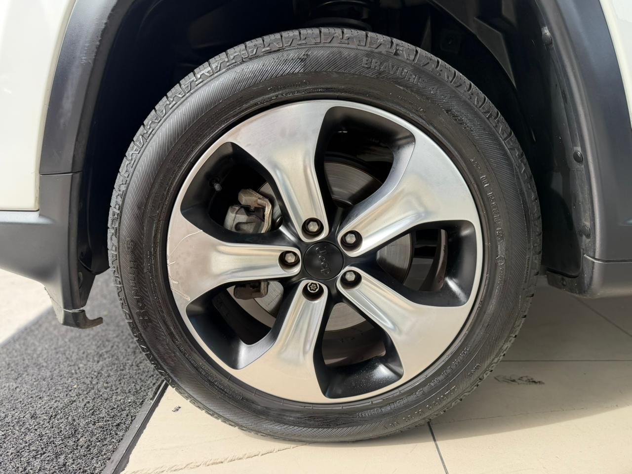 JEEP Compass - Foto