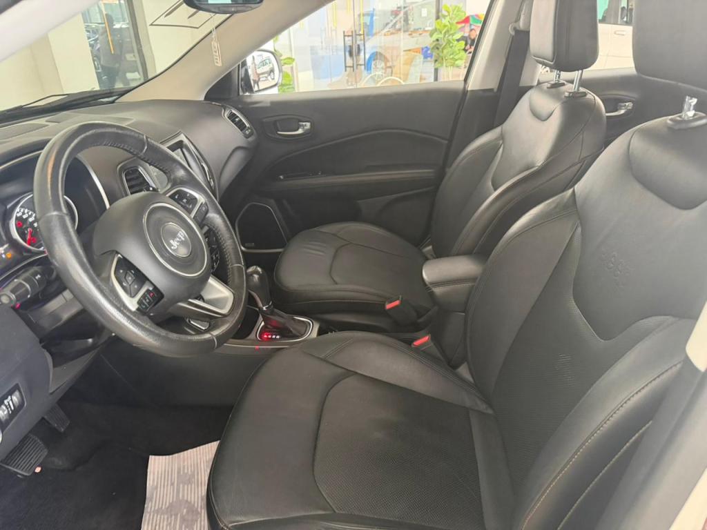 JEEP Compass - Foto