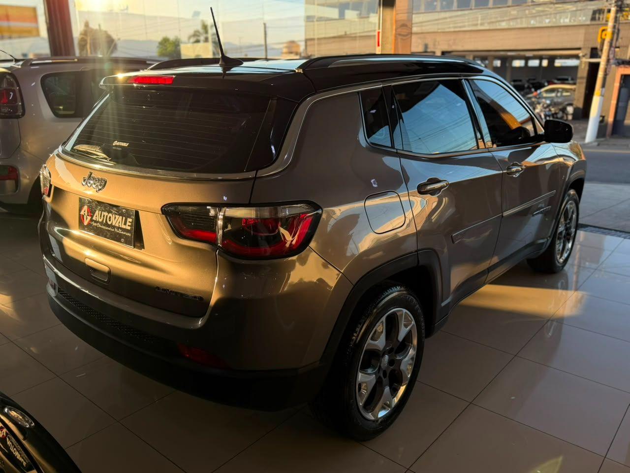 JEEP Compass - Foto
