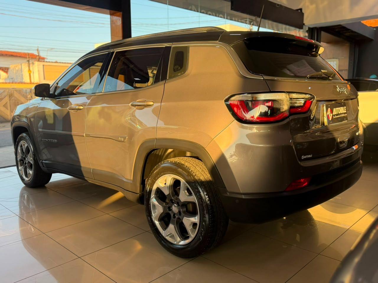 JEEP Compass - Foto
