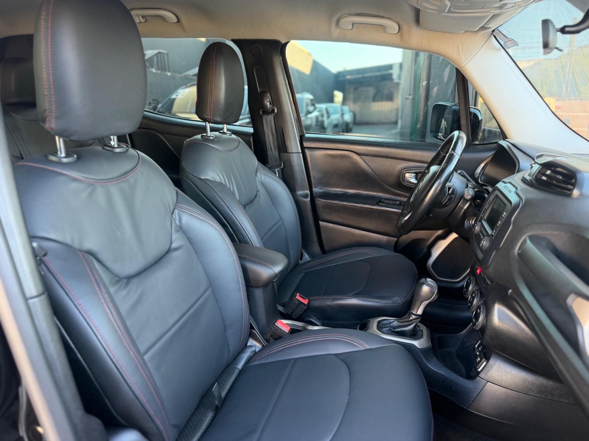 JEEP Renegade - Foto