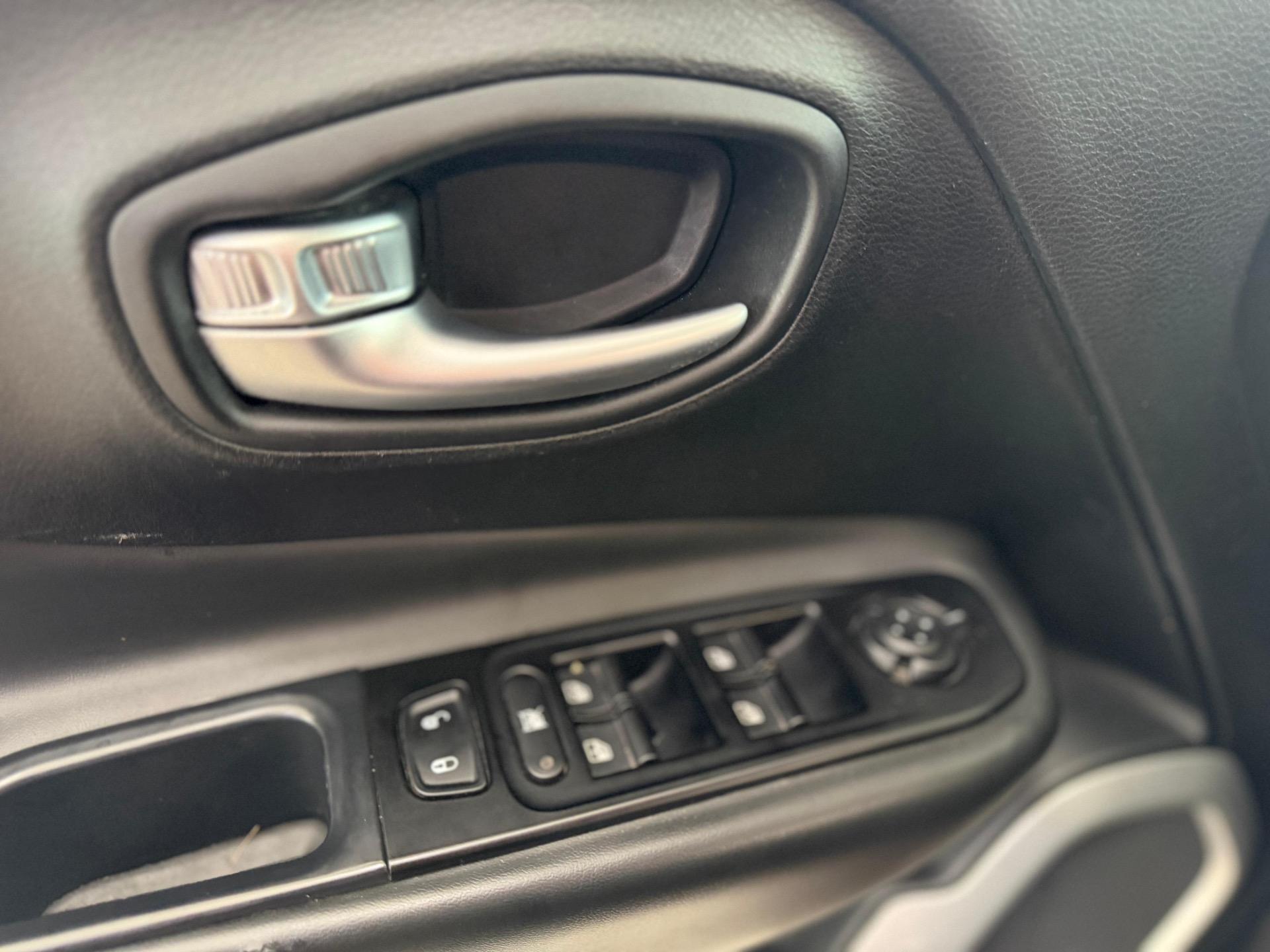 JEEP Renegade - Foto