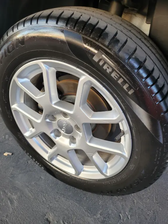 JEEP Renegade - Foto