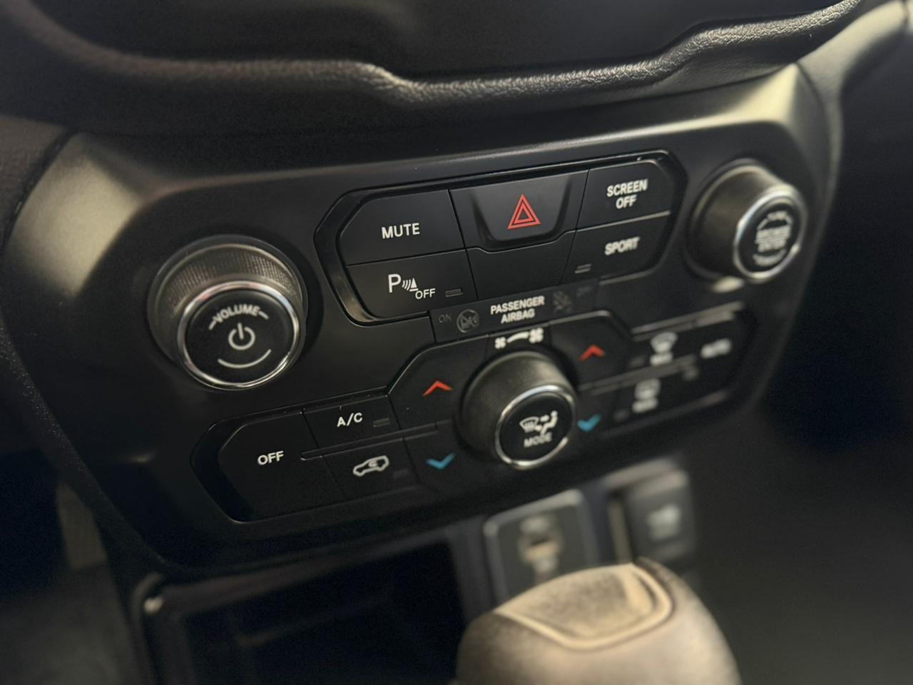 JEEP Renegade - Foto