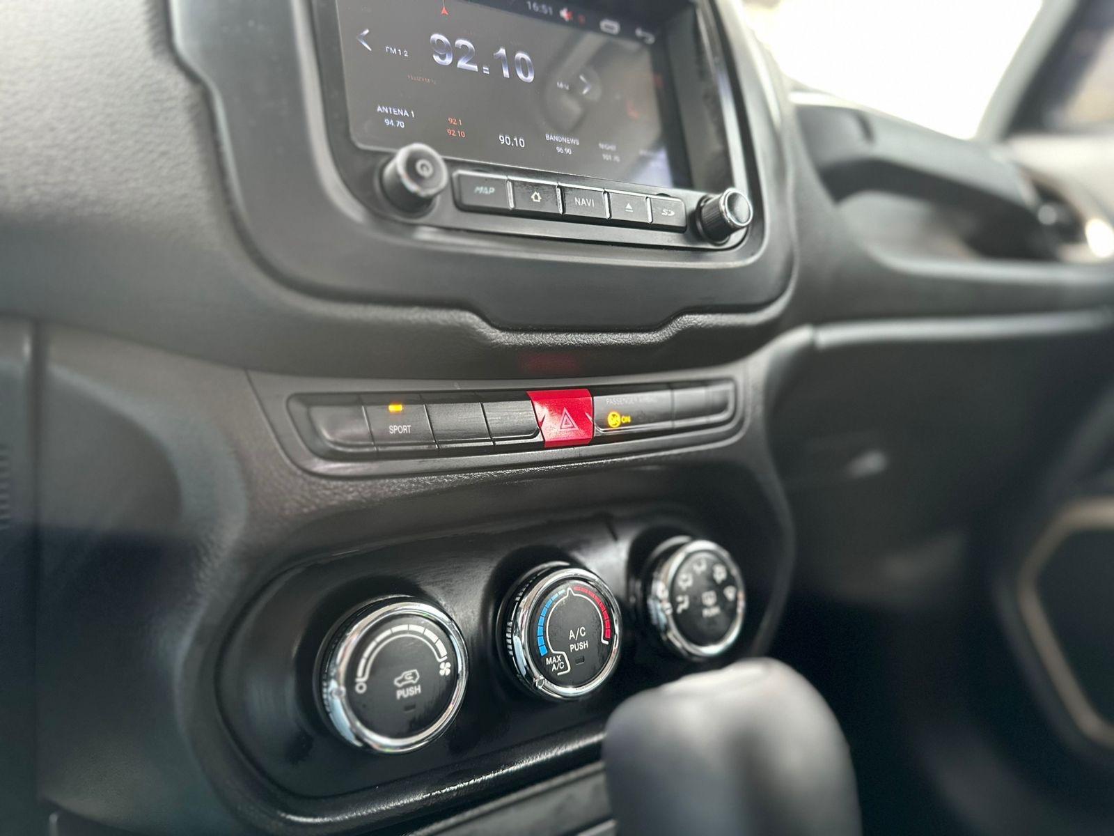 JEEP Renegade - Foto