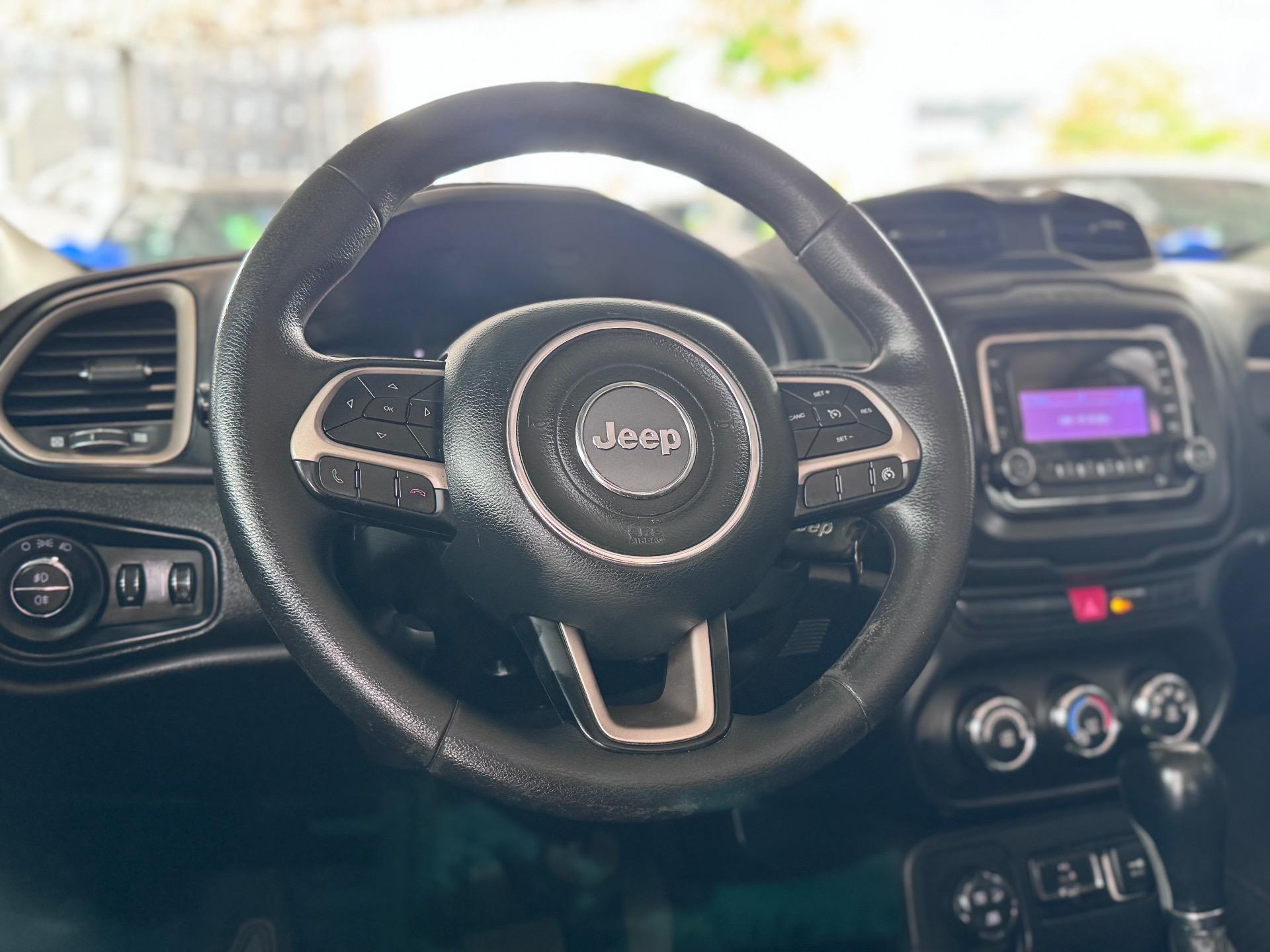 JEEP Renegade - Foto