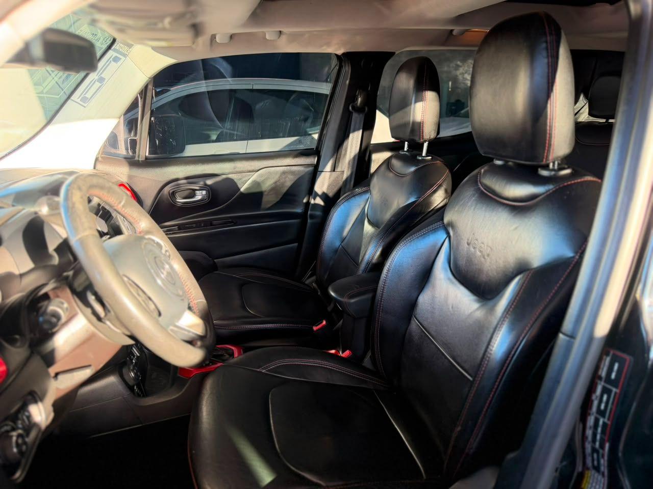JEEP Renegade - Foto