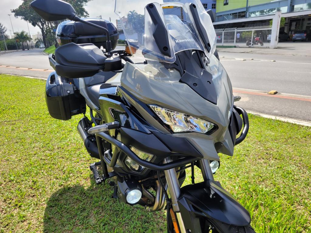 KAWASAKI Versys Grand Tourer 1000 - Foto
