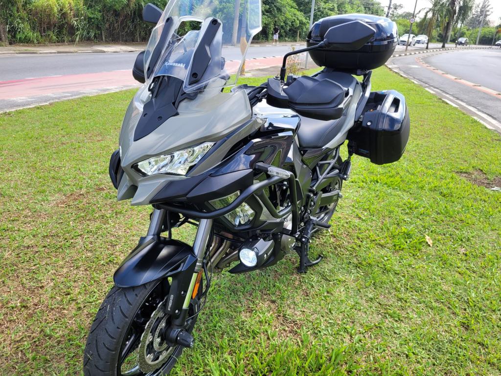 KAWASAKI Versys Grand Tourer 1000 - Foto