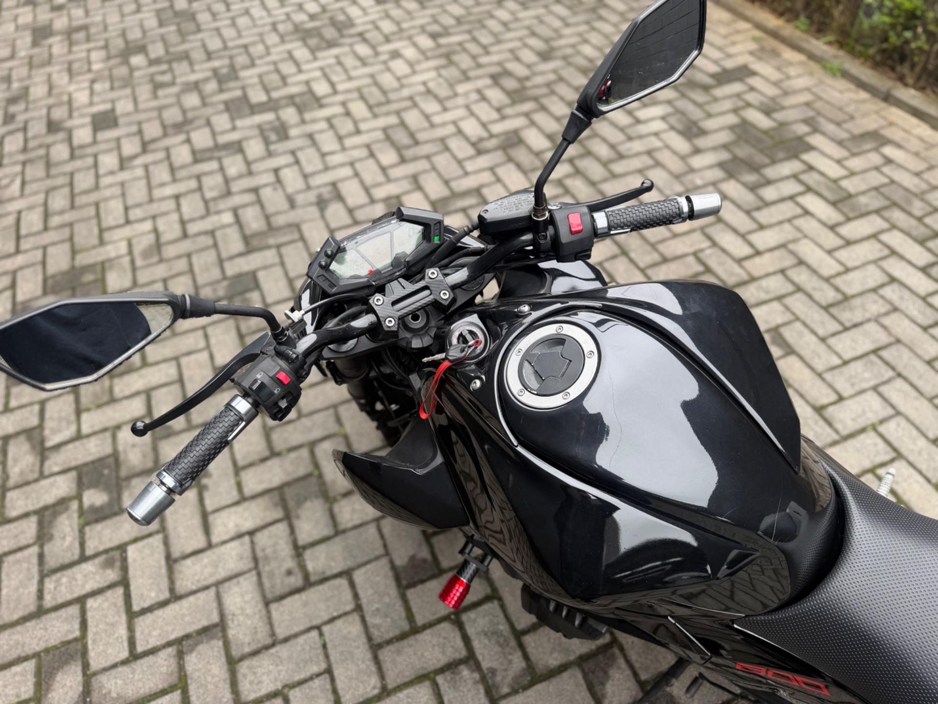 KAWASAKI Z 800 - Foto