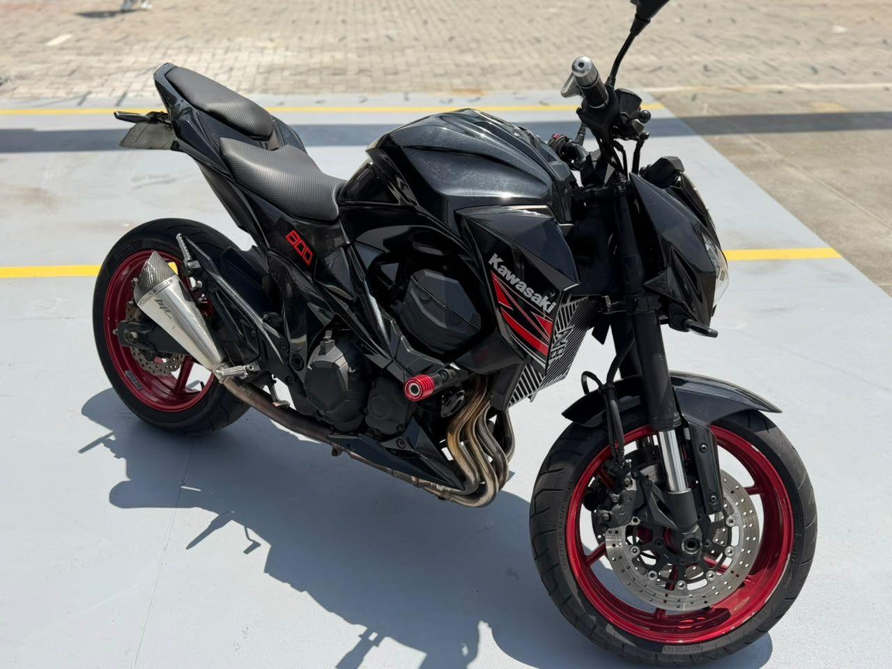 KAWASAKI Z 800 - Foto