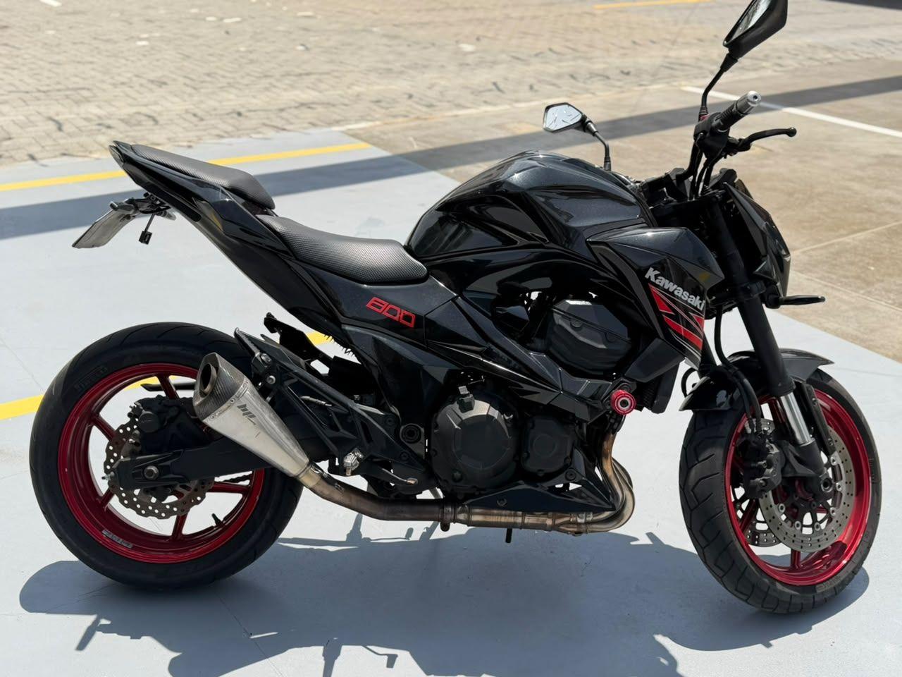KAWASAKI Z 800 - Foto