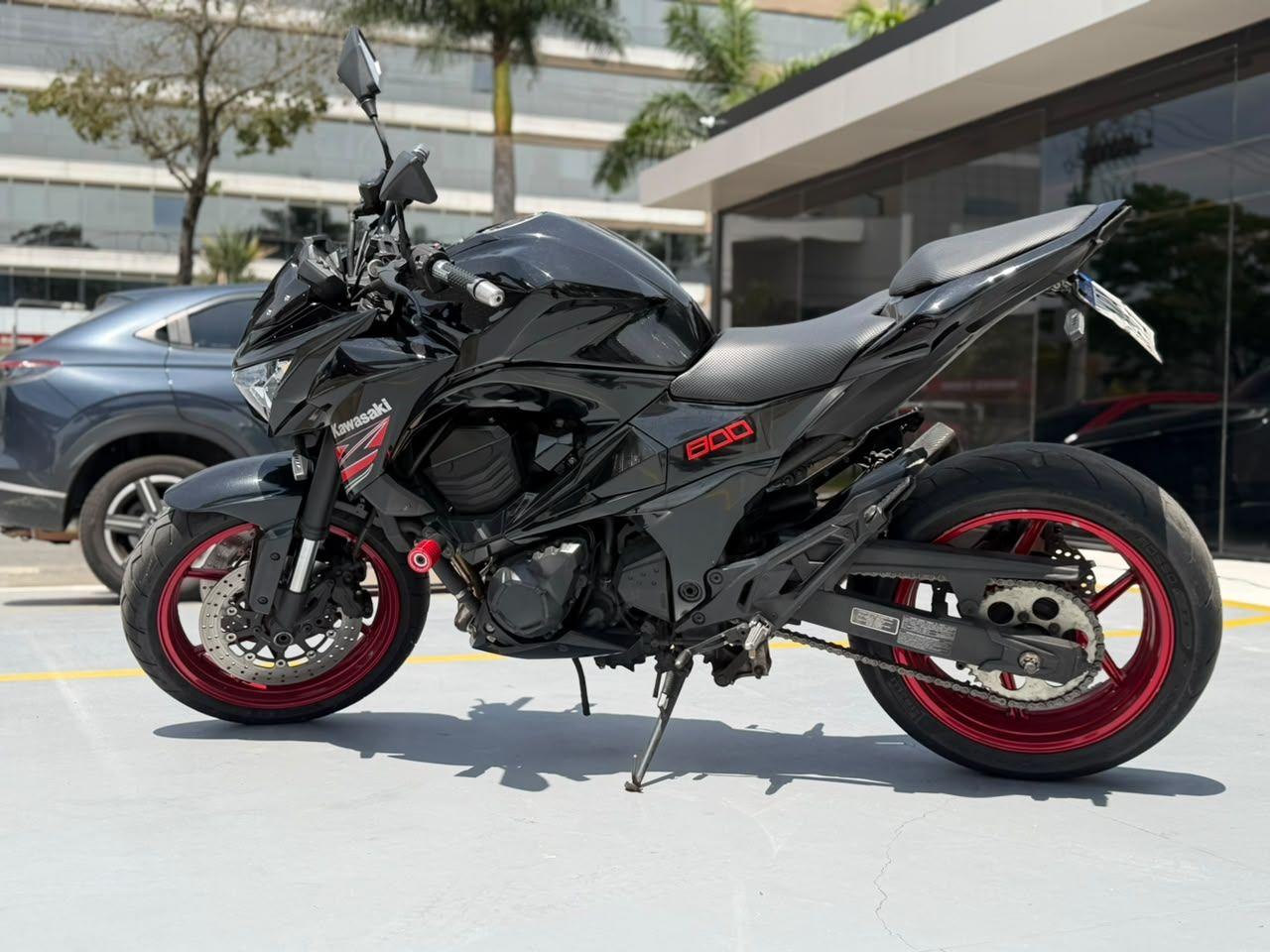 KAWASAKI Z 800 - Foto