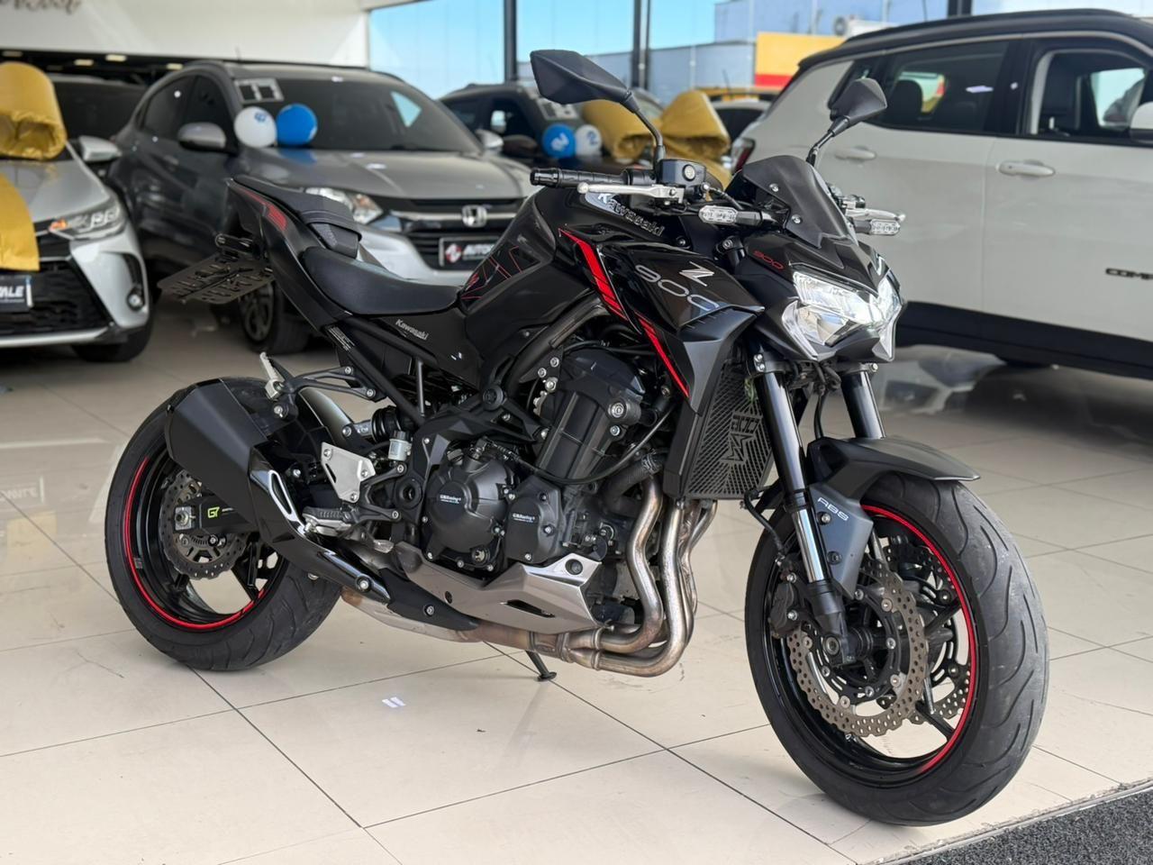 KAWASAKI Z 900 - Foto