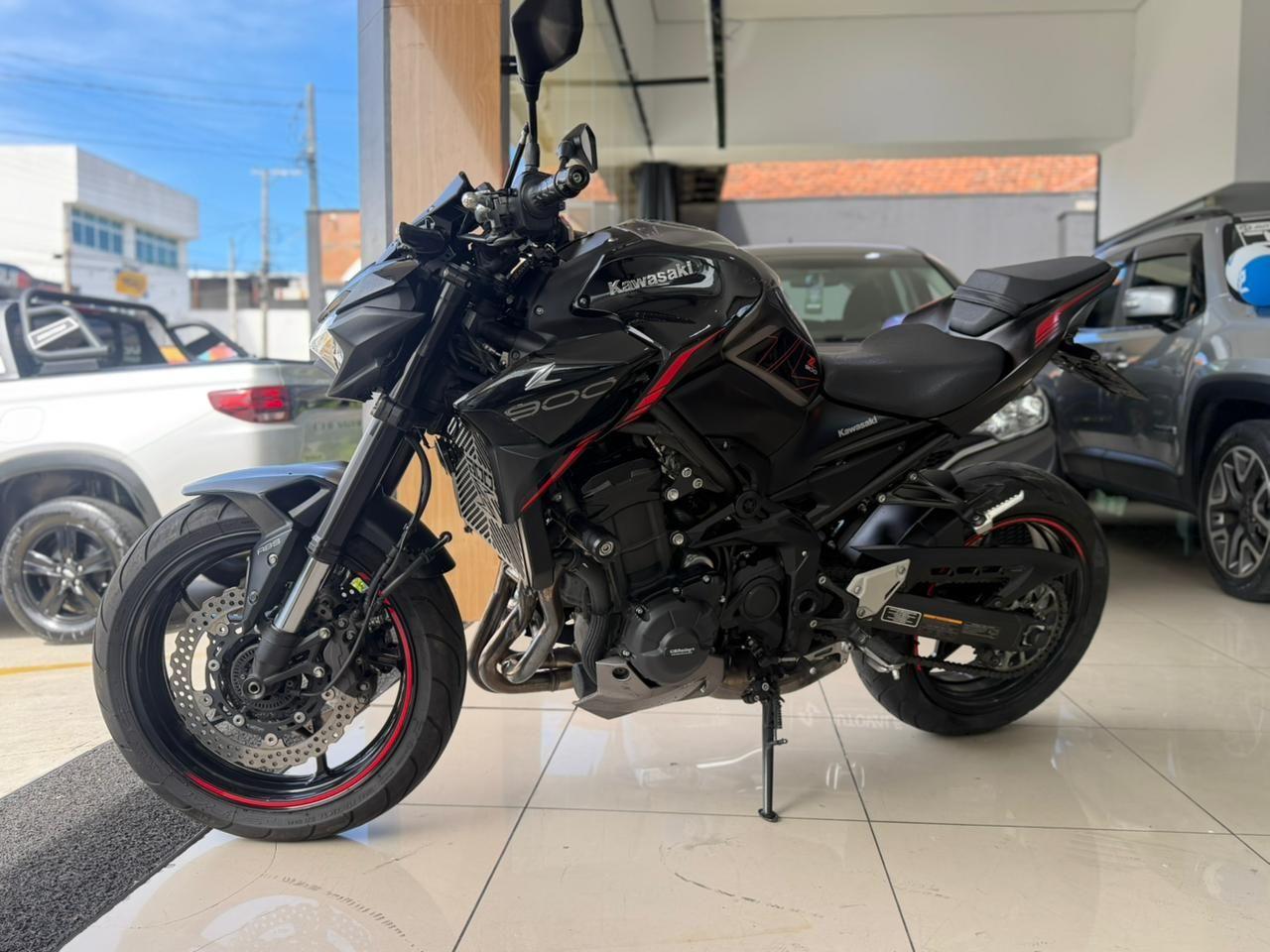 KAWASAKI Z 900 - Foto