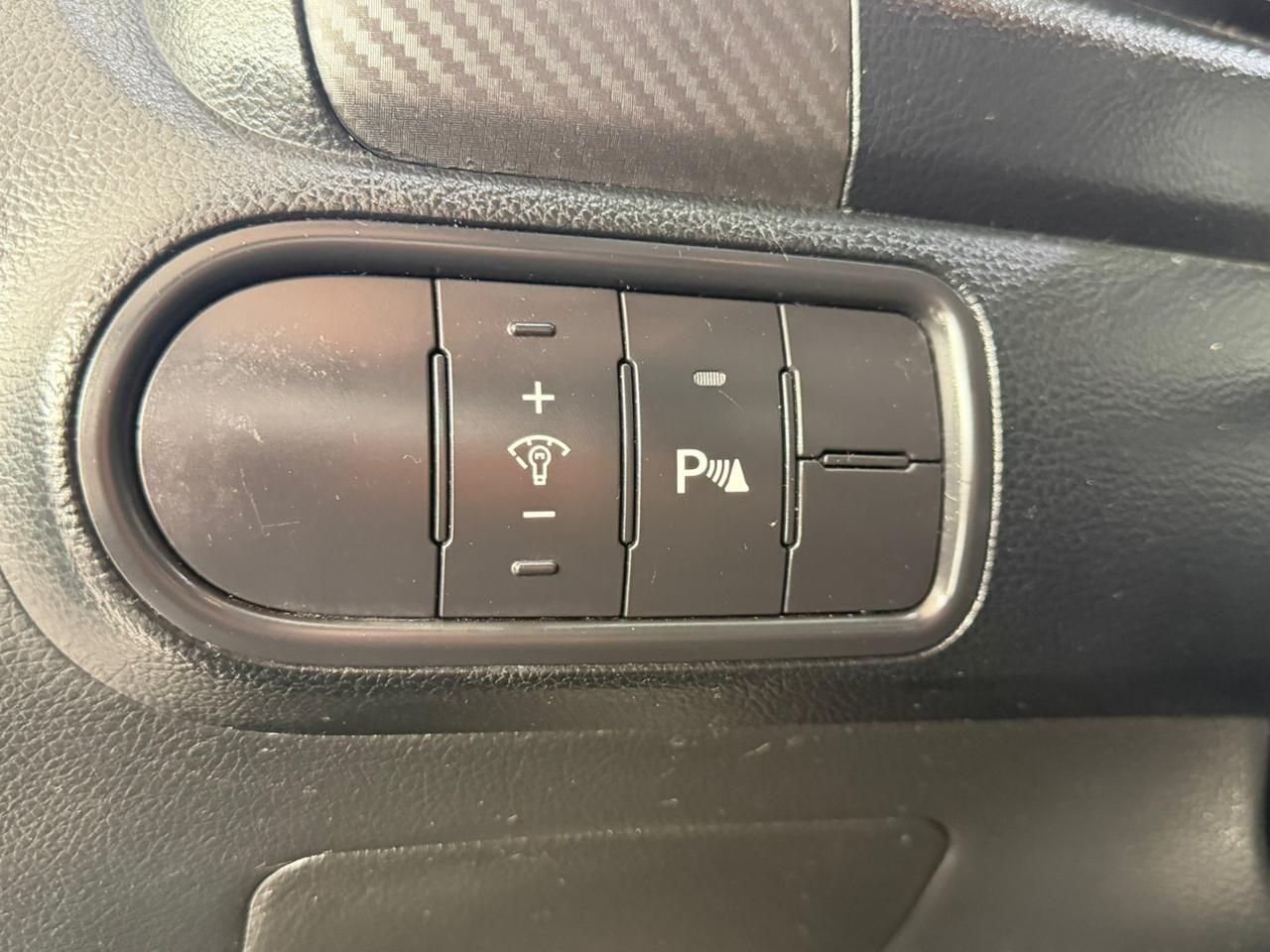 KIA Cerato Sedan - Foto