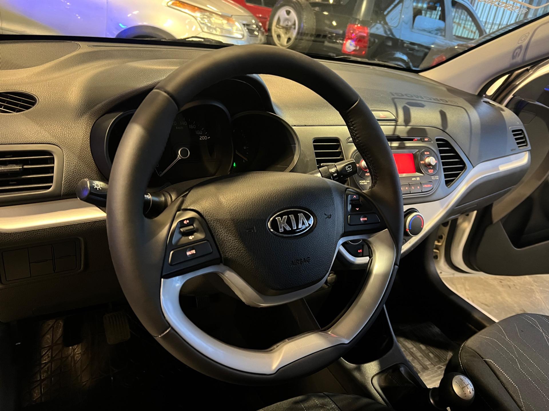 KIA Picanto - Foto