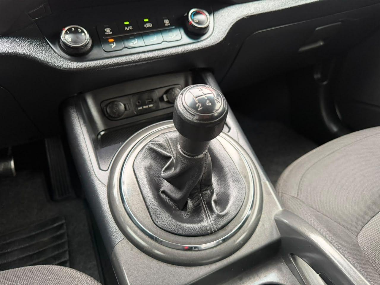 KIA Sportage - Foto