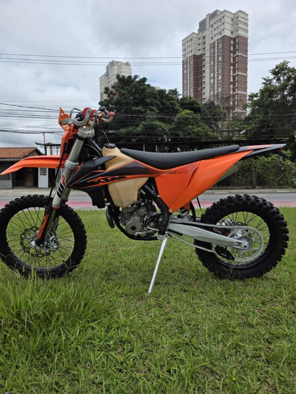 KTM 350 EXC-F - Foto