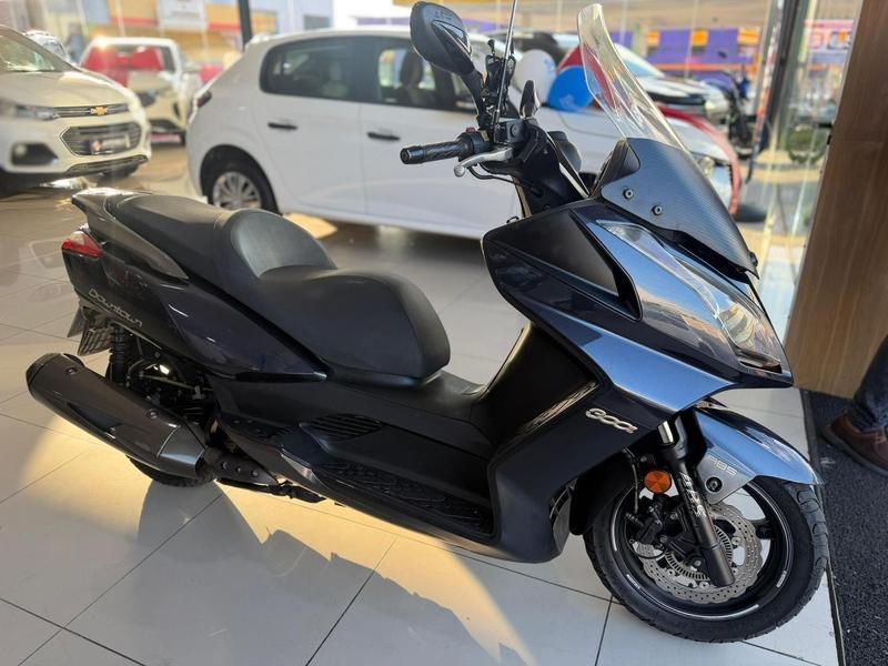KYMCO Downtown 300i - Foto