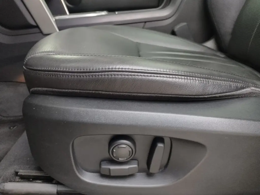 LAND ROVER Discovery Sport - Foto