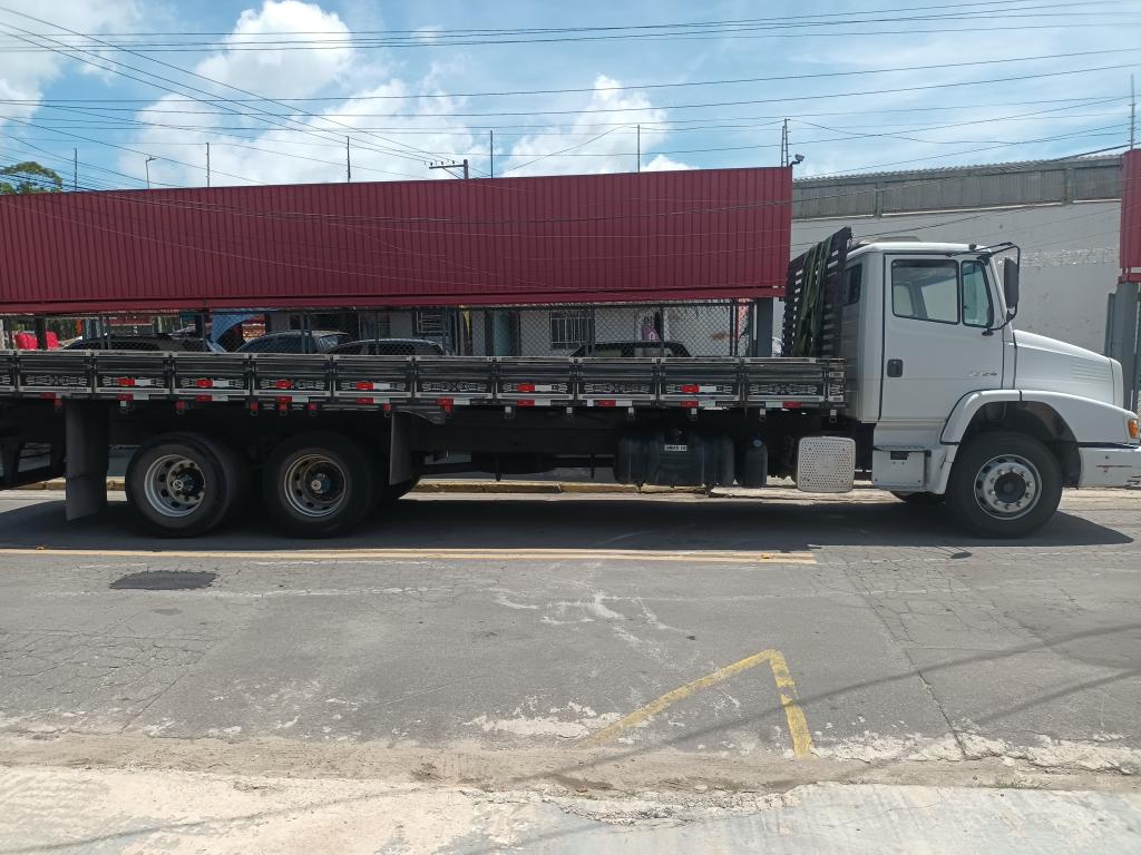 MERCEDES-BENZ Atron - Foto