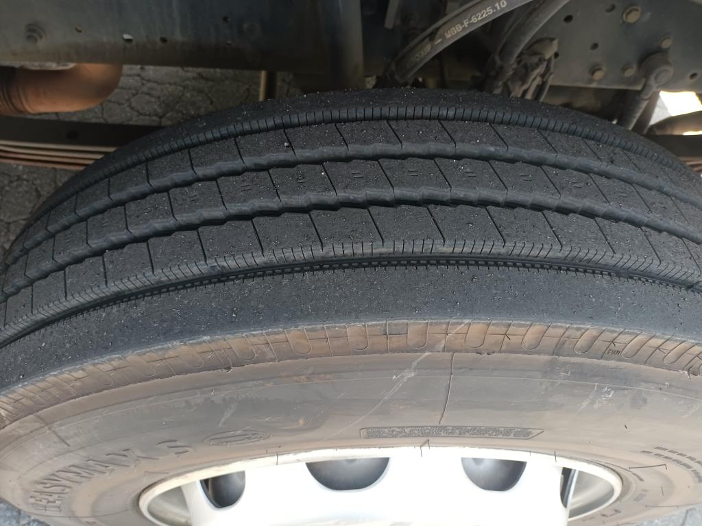 MERCEDES-BENZ Atron - Foto