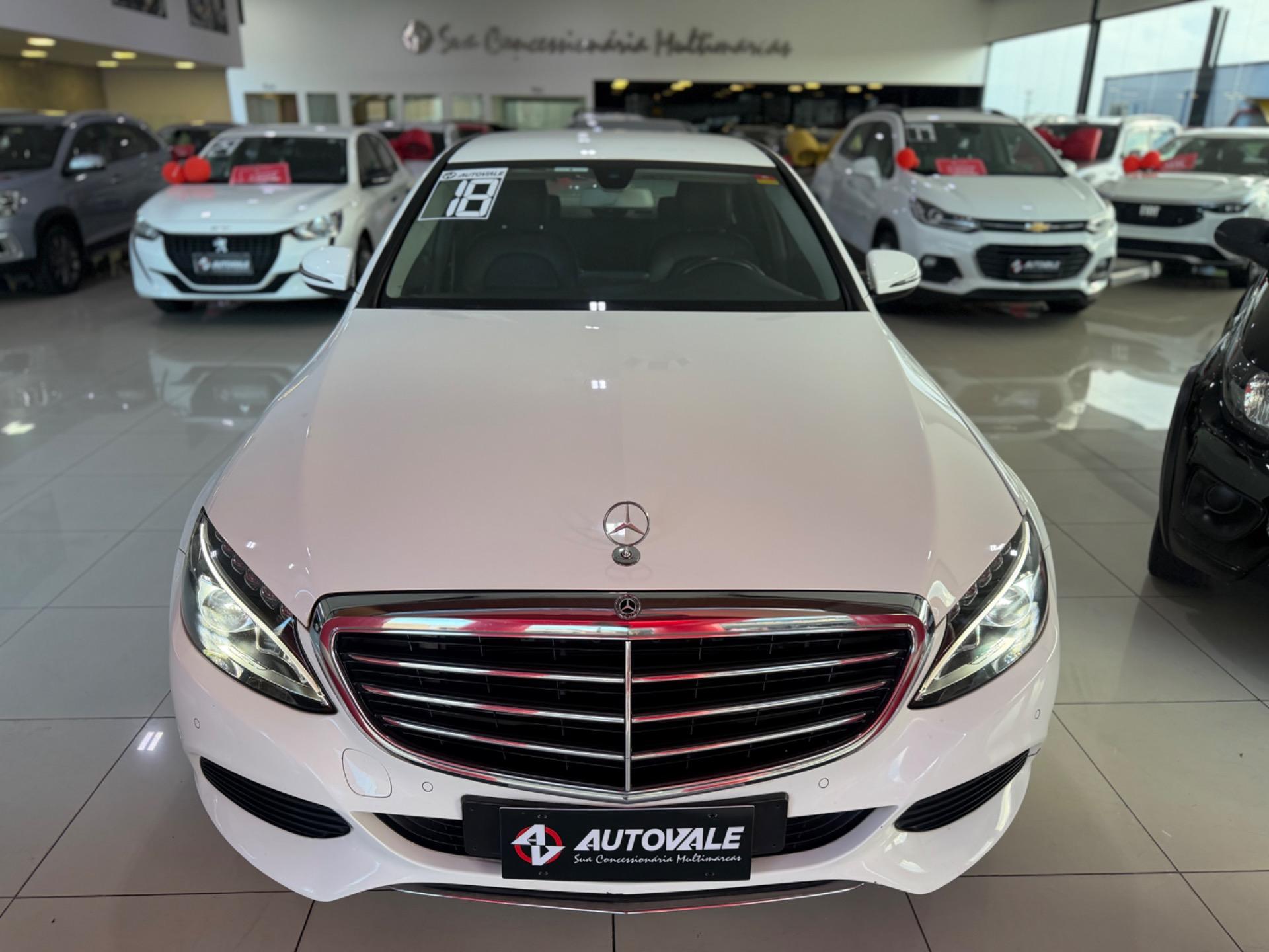 MERCEDES-BENZ C 180 - Foto