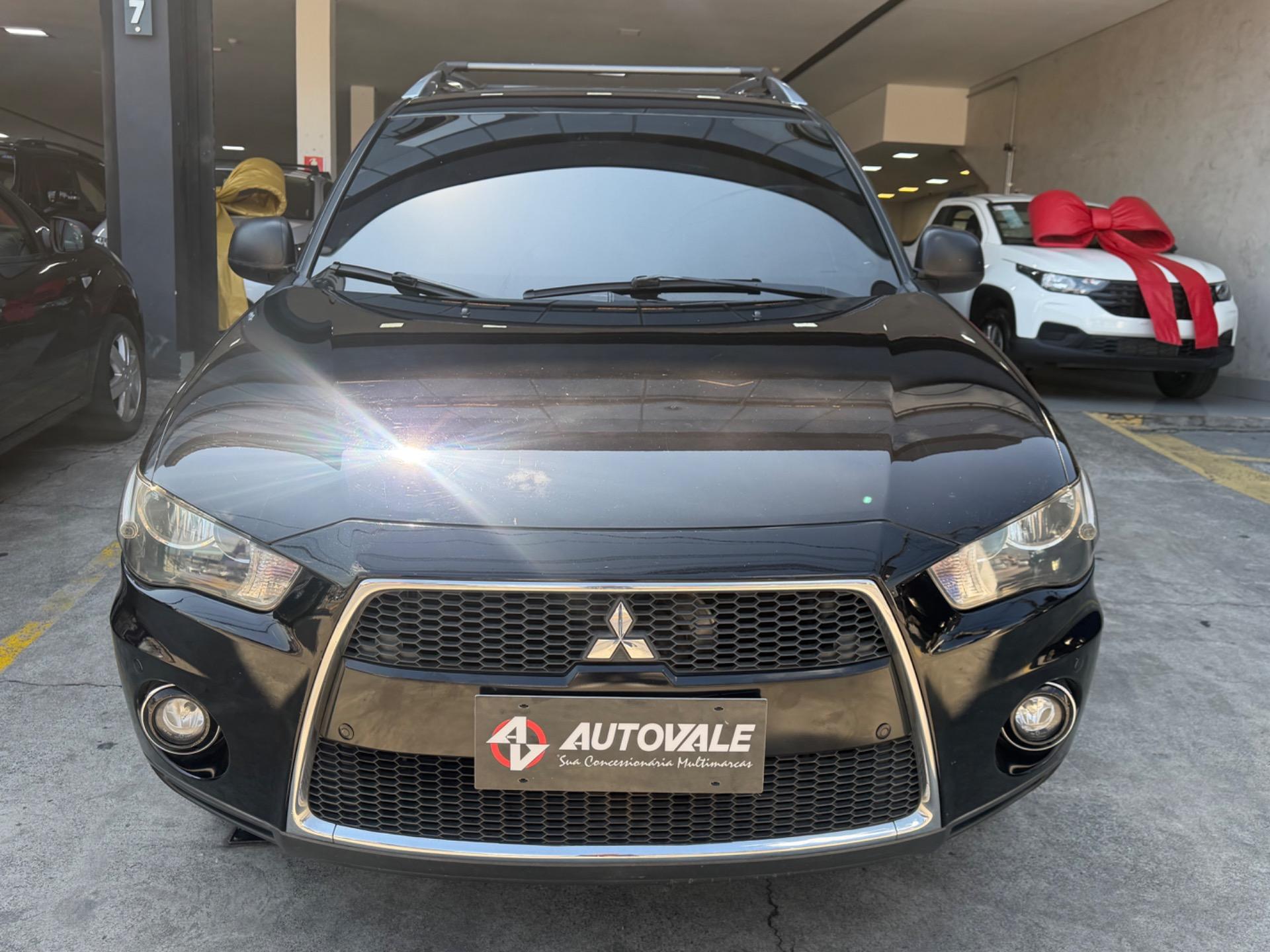 MITSUBISHI Outlander - Foto