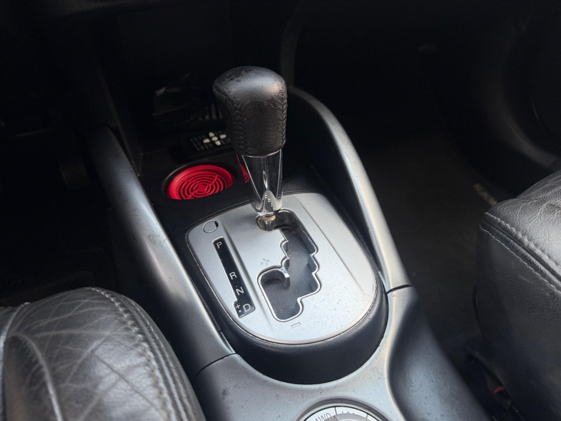 MITSUBISHI Outlander - Foto