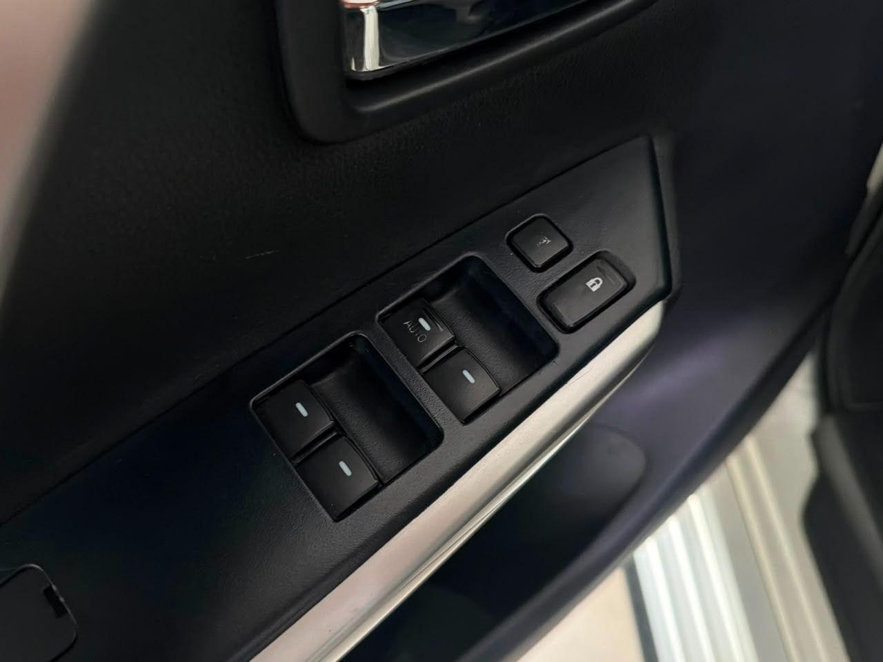 MITSUBISHI Pajero Sport - Foto