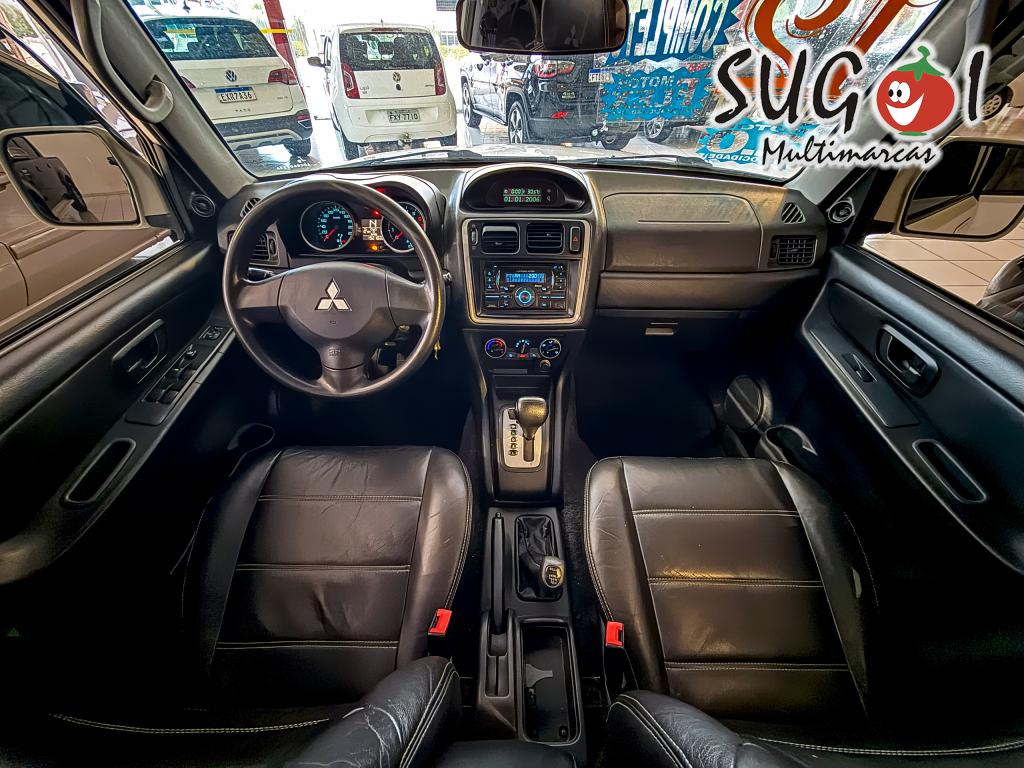 MITSUBISHI Pajero TR4 - Foto