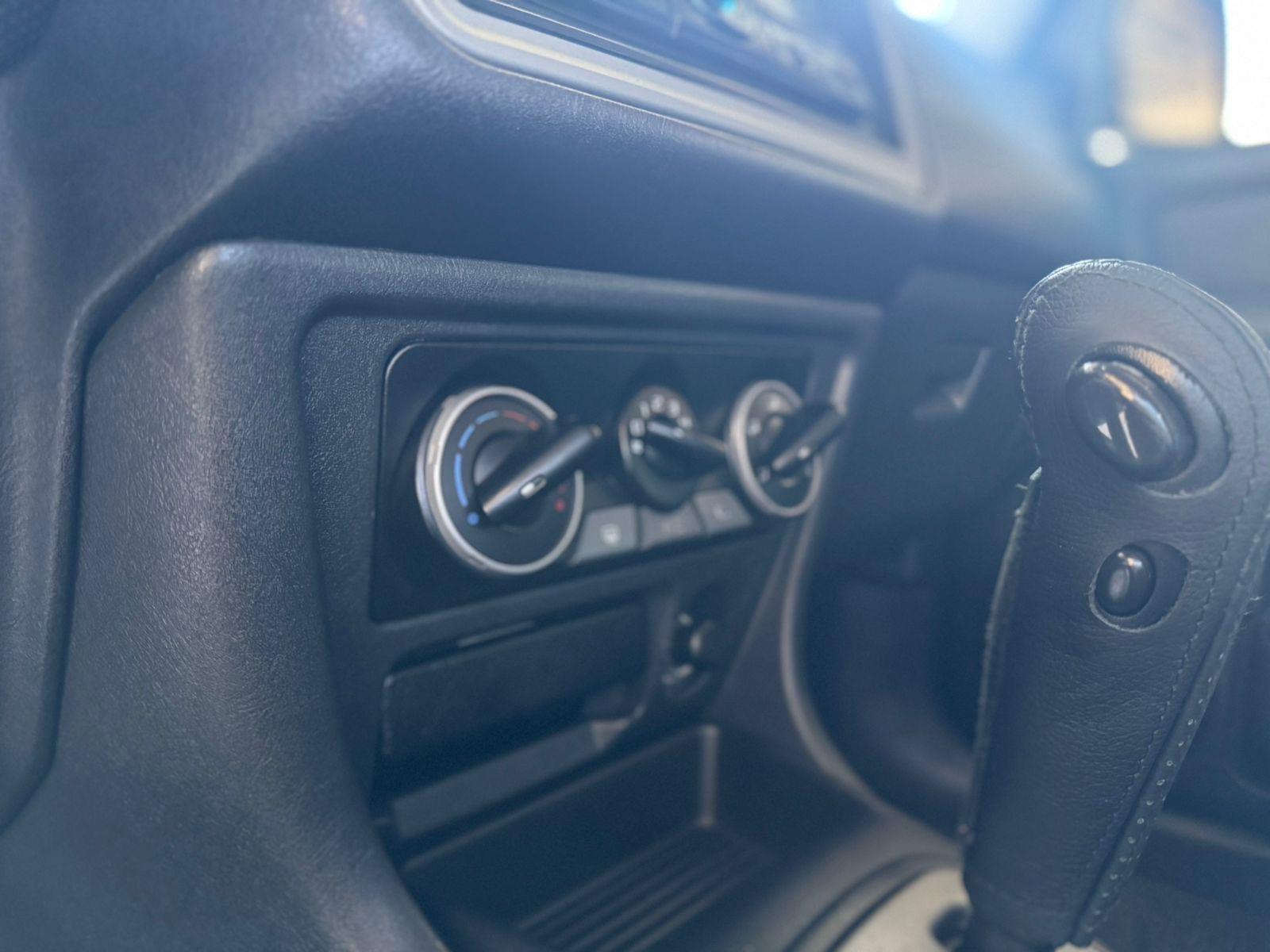 MITSUBISHI Pajero TR4 - Foto