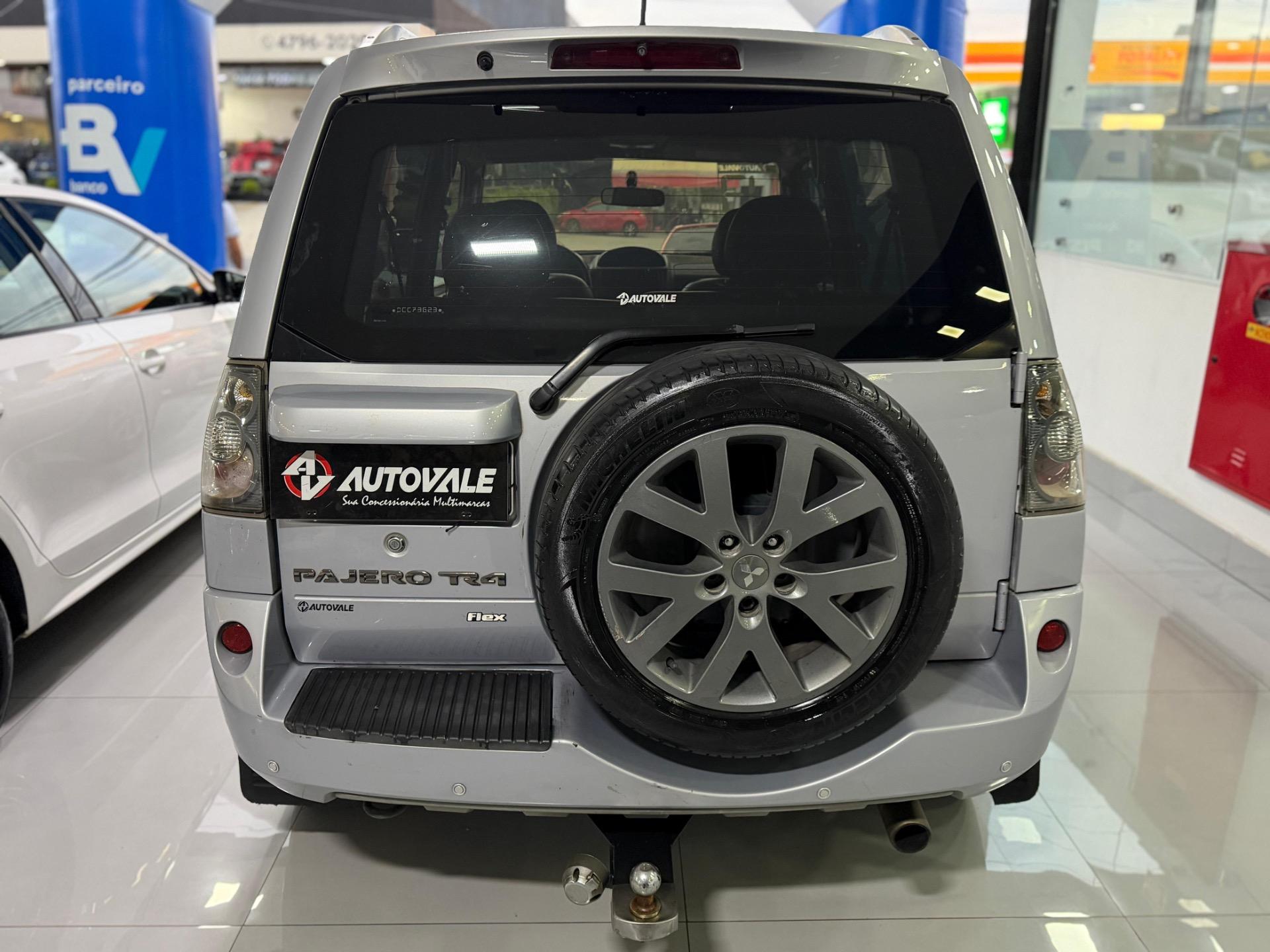 MITSUBISHI Pajero TR4 - Foto