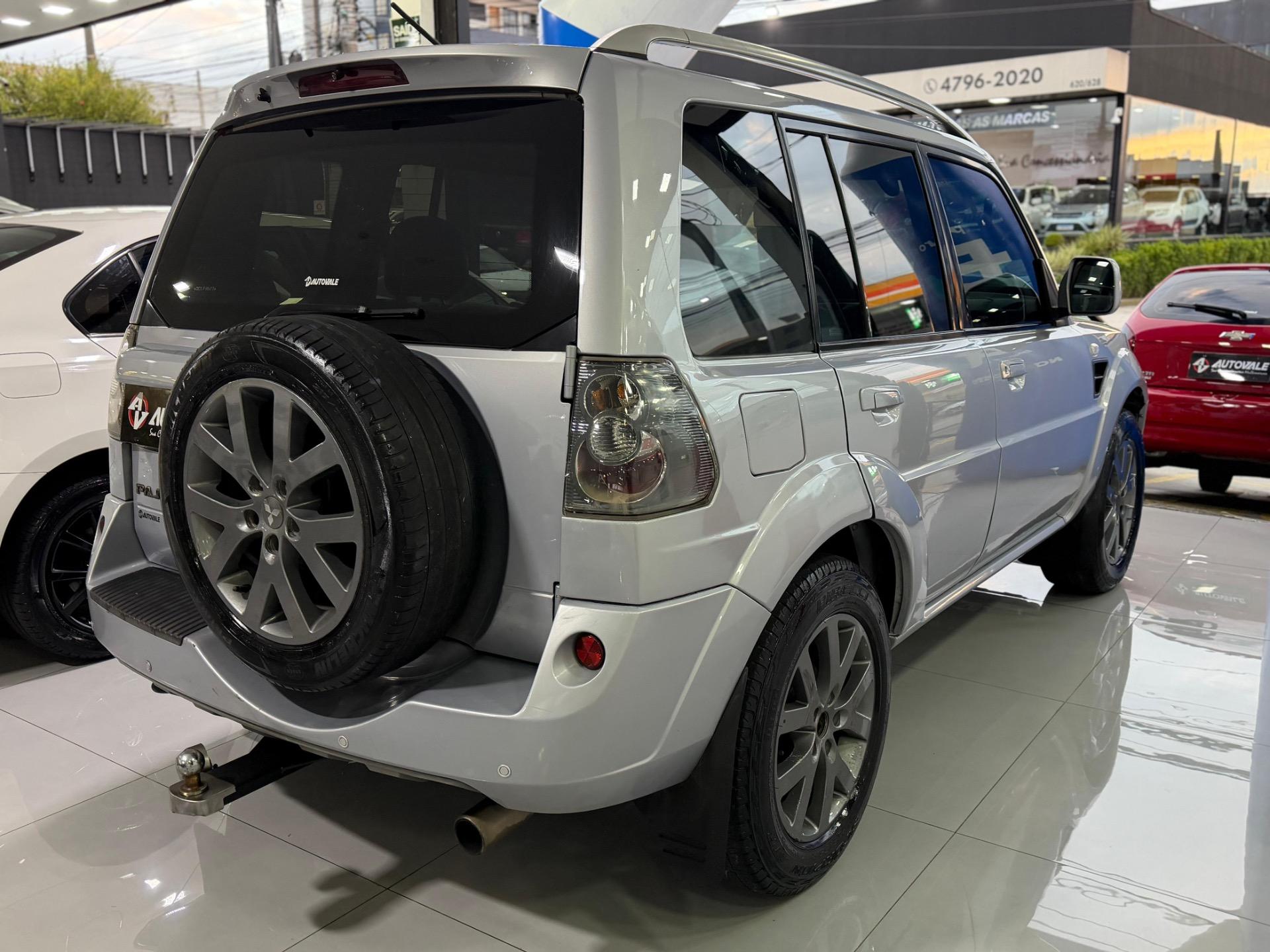 MITSUBISHI Pajero TR4 - Foto