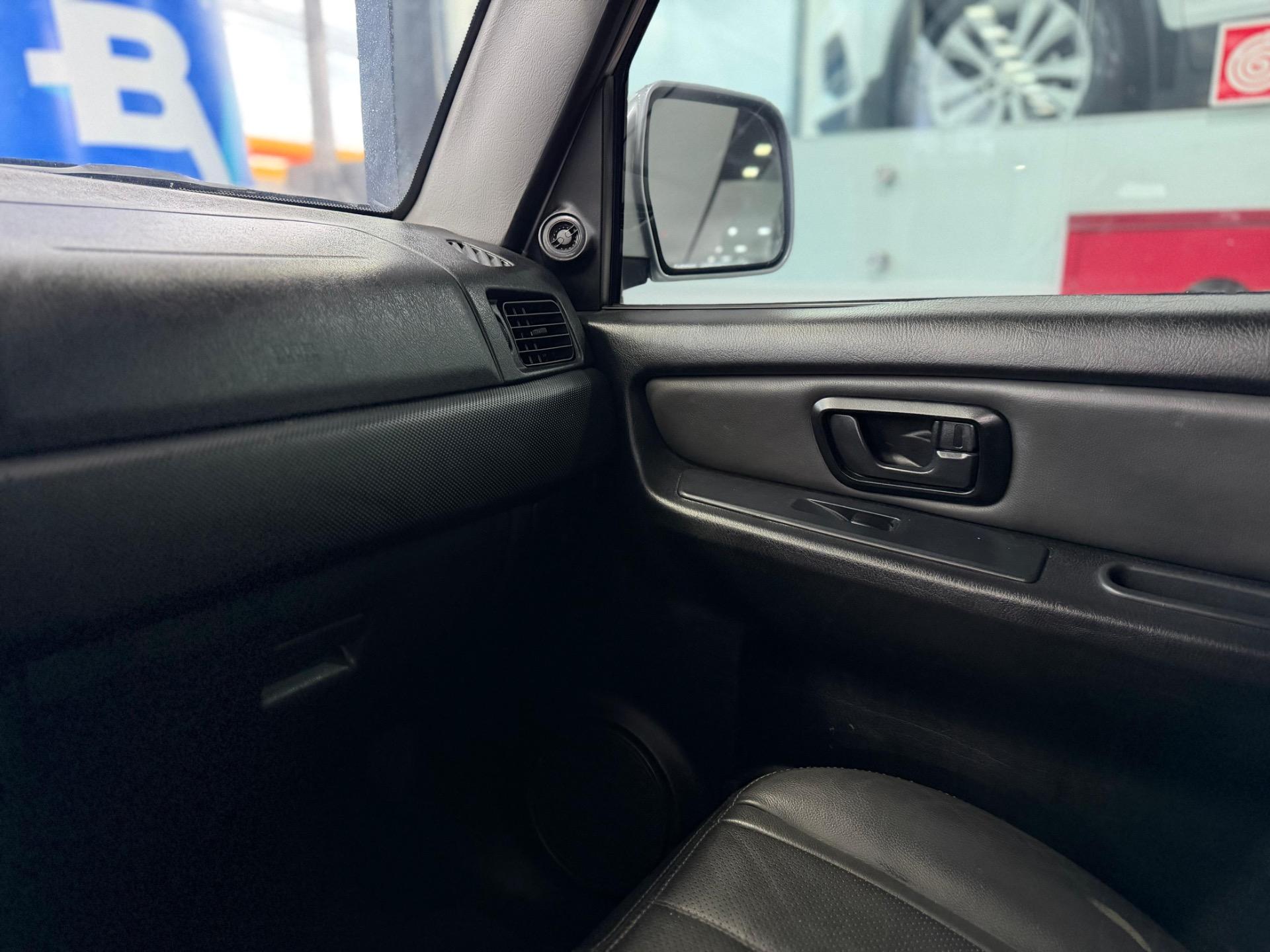 MITSUBISHI Pajero TR4 - Foto