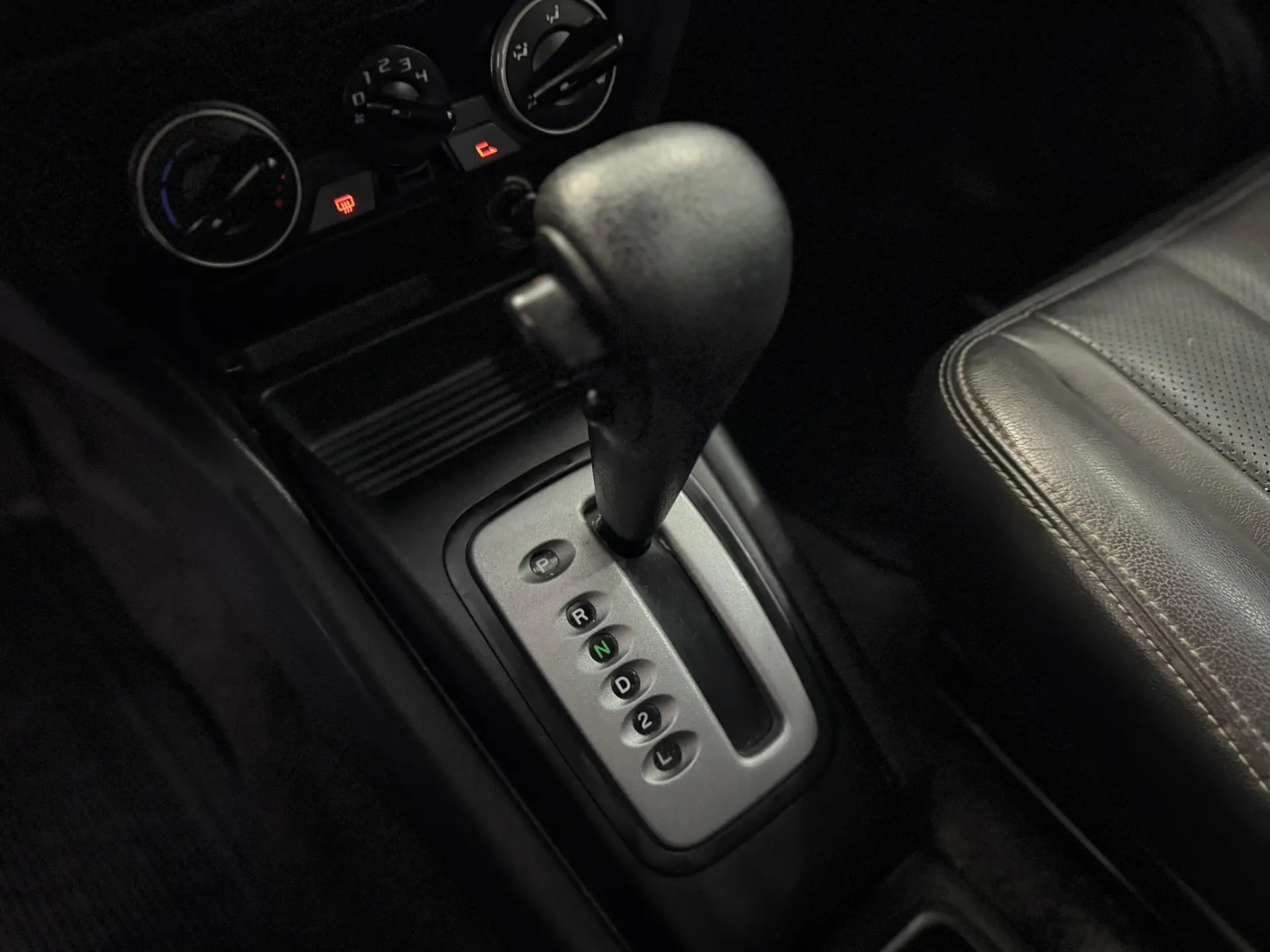 MITSUBISHI Pajero TR4 - Foto