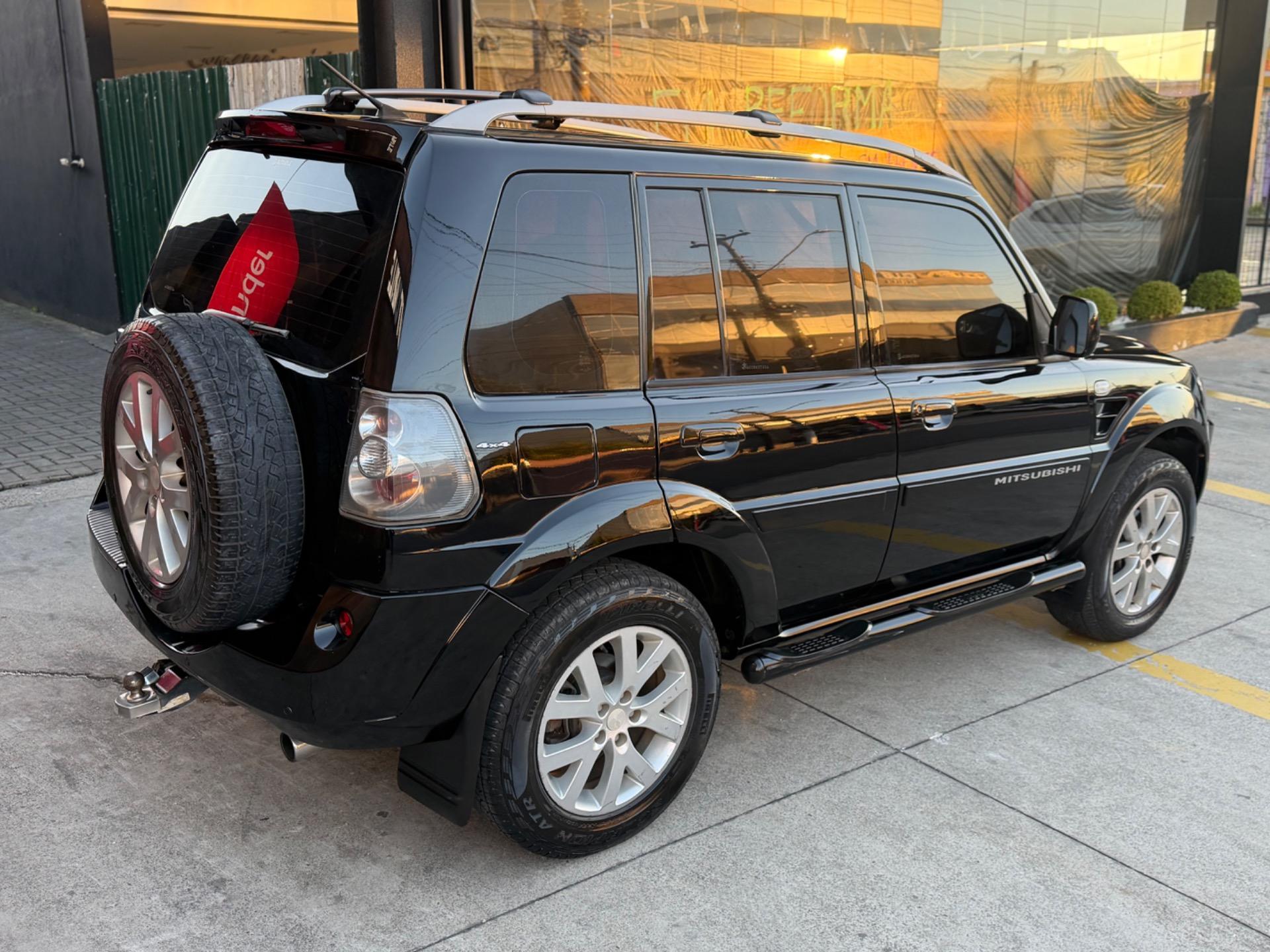 MITSUBISHI Pajero TR4 - Foto